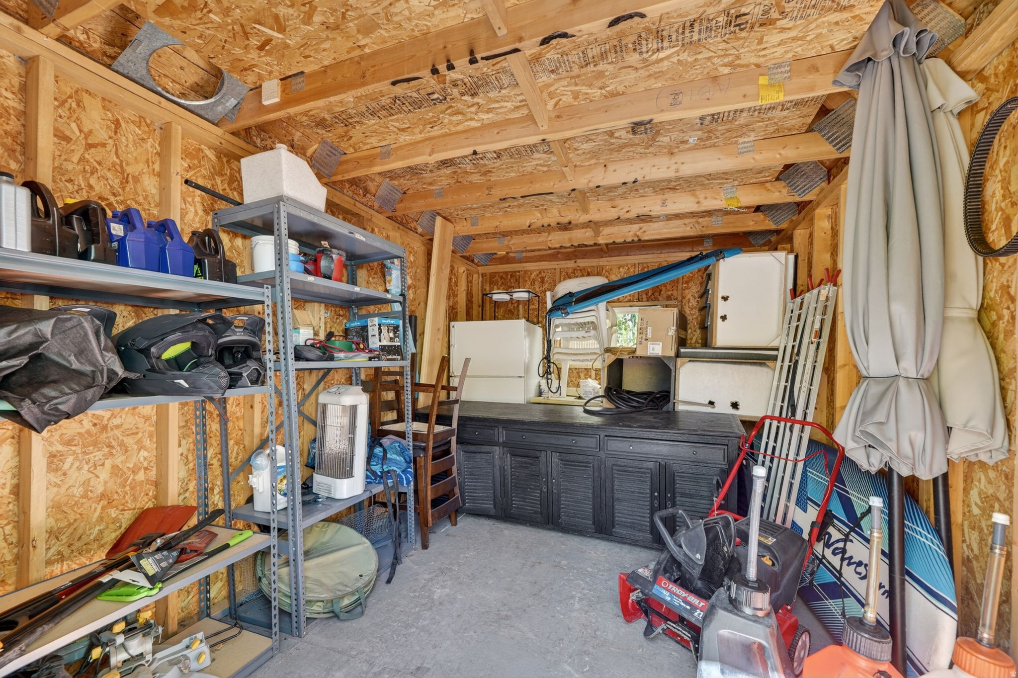 TIMBER LAKES - Residential