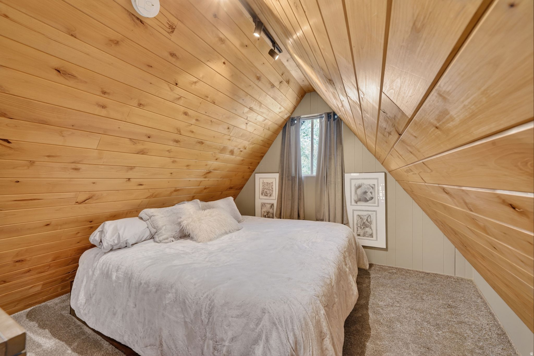 TIMBER LAKES - Residential
