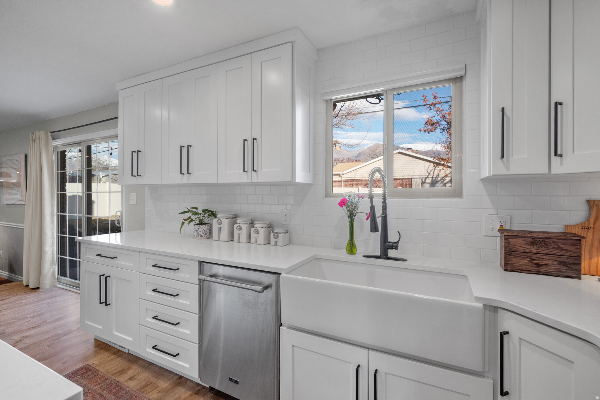 NOB HILL - Residential