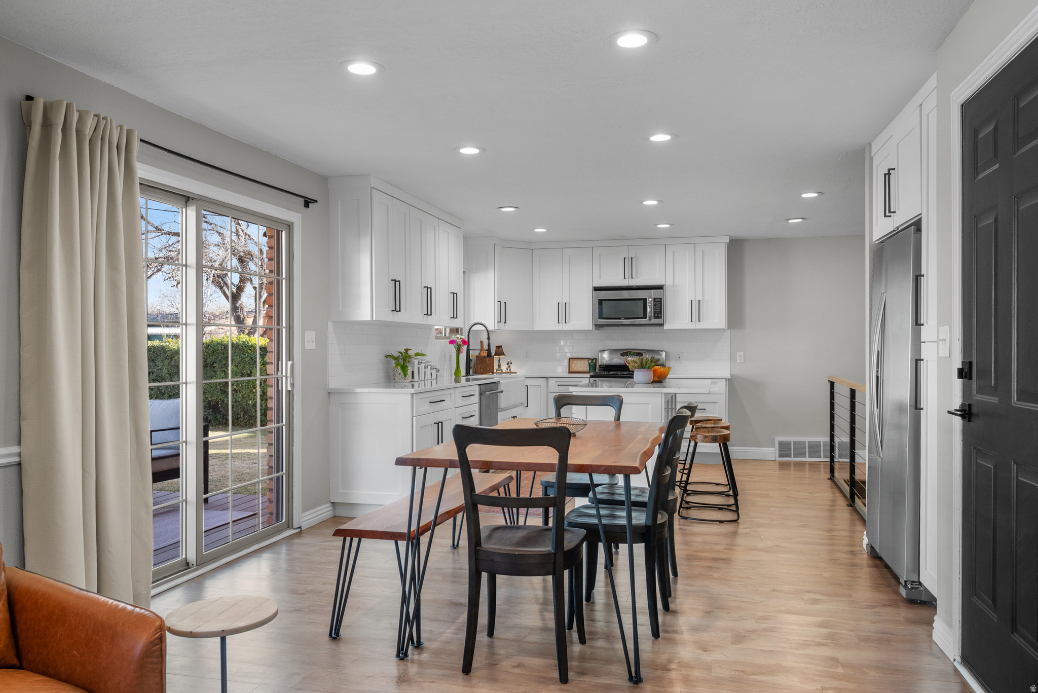 NOB HILL - Residential