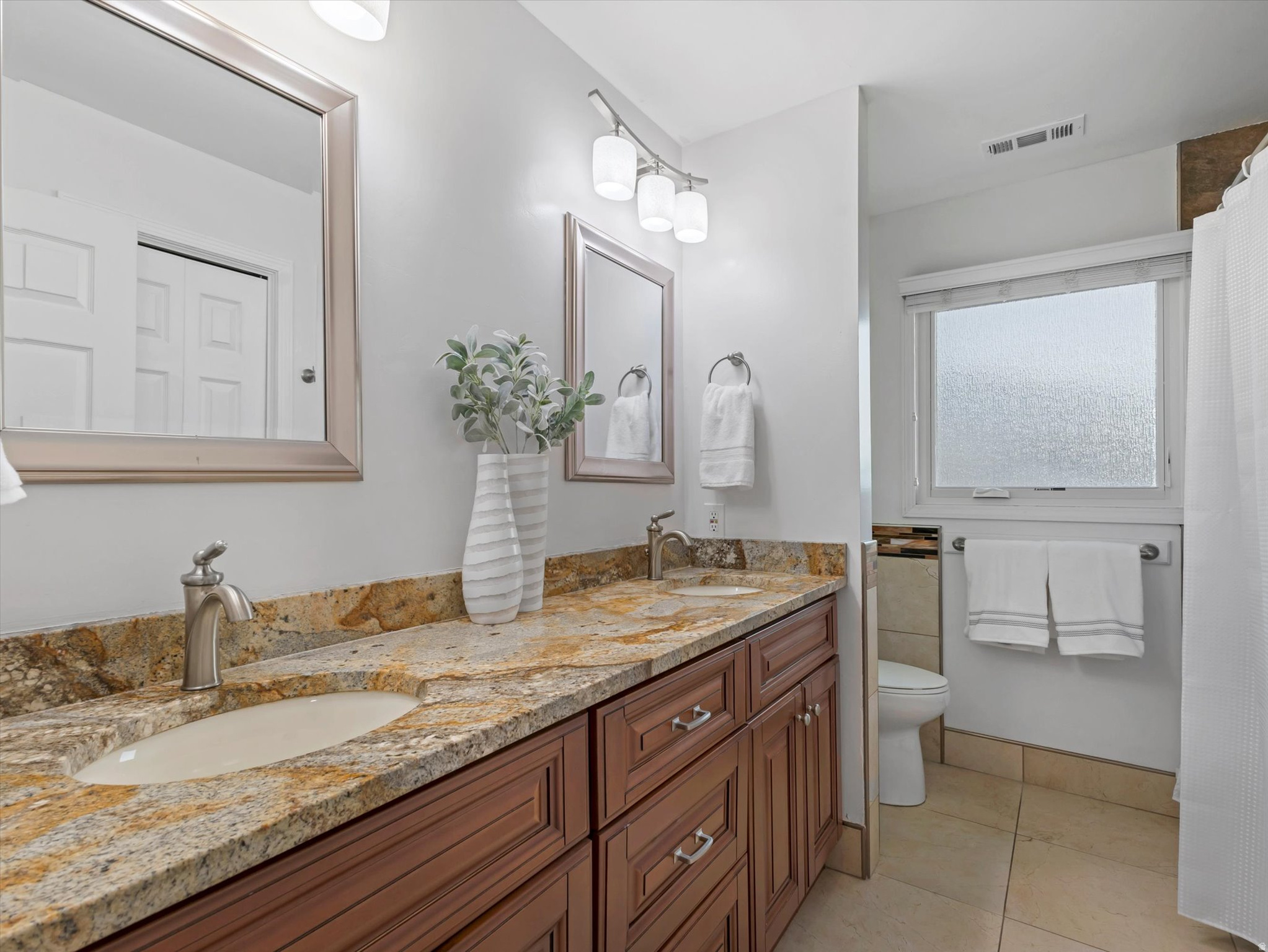 MAJESTIC VIEW - Residential