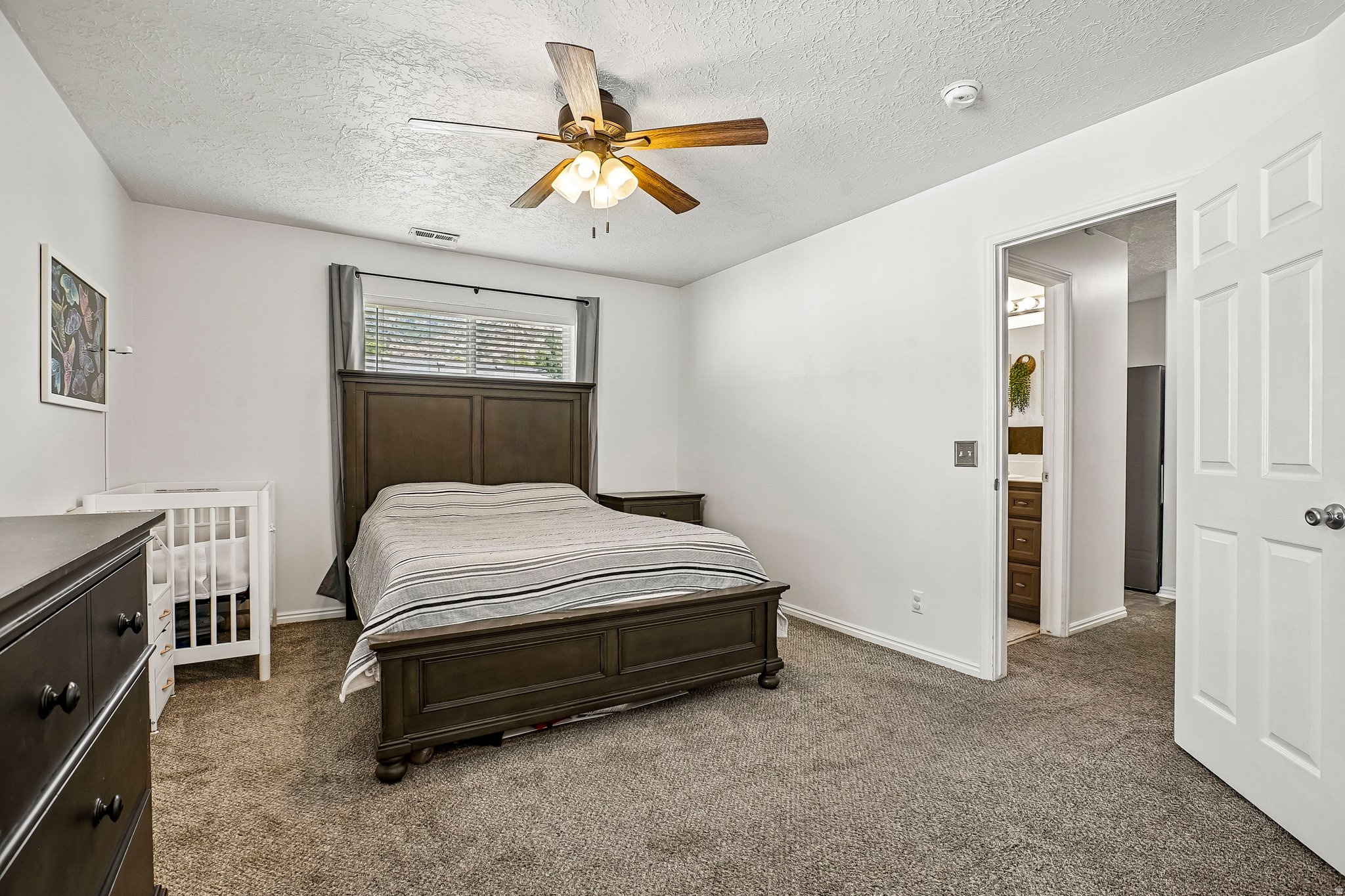 WHISPER WILLOW - Residential