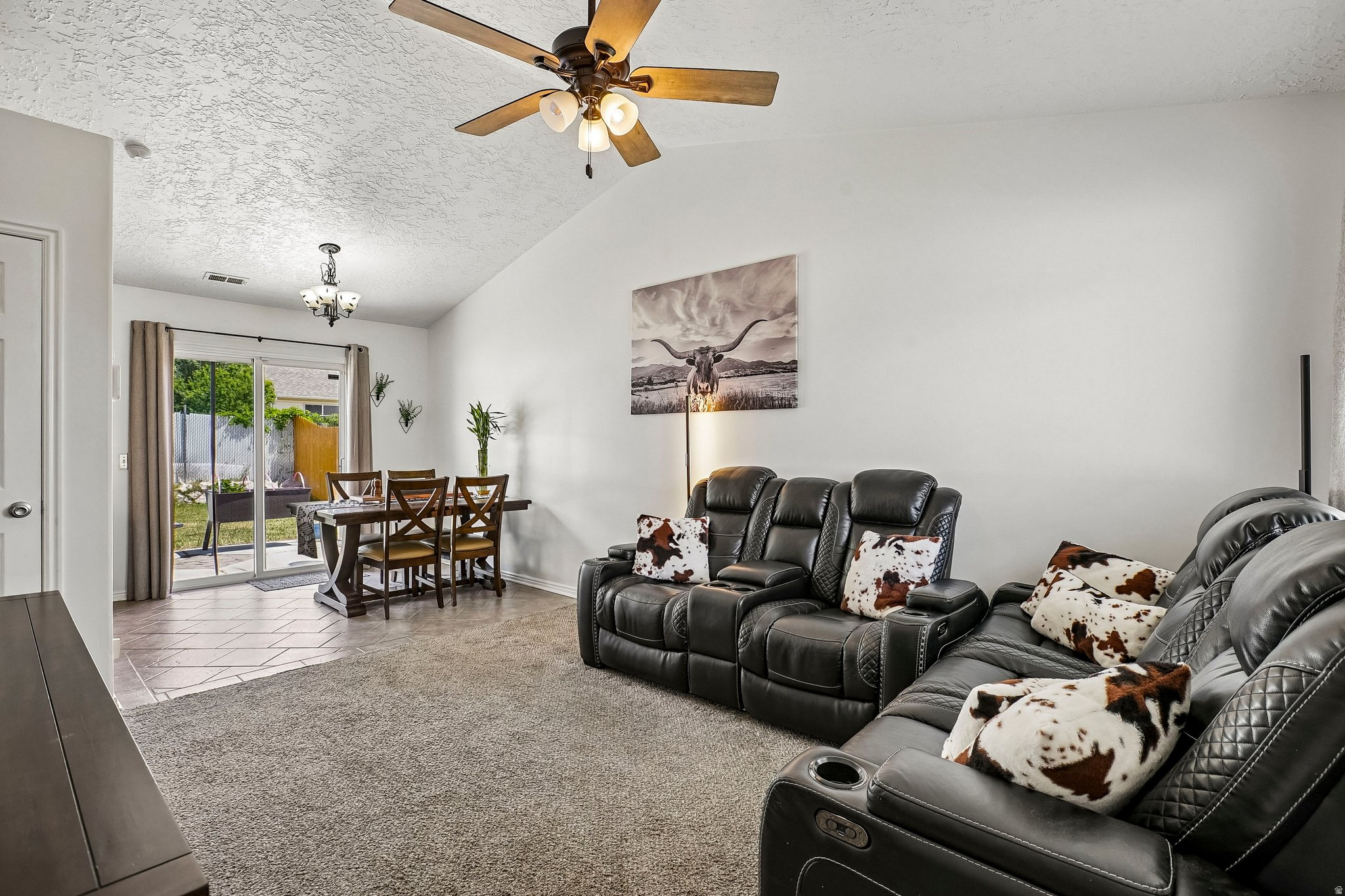 WHISPER WILLOW - Residential