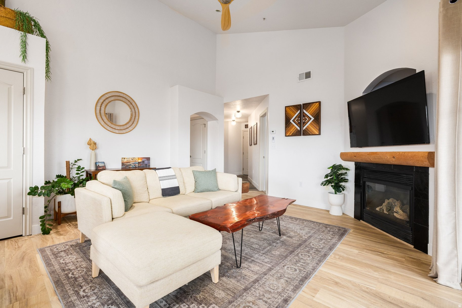 FOX BAY CONDOMINIUMS - Residential