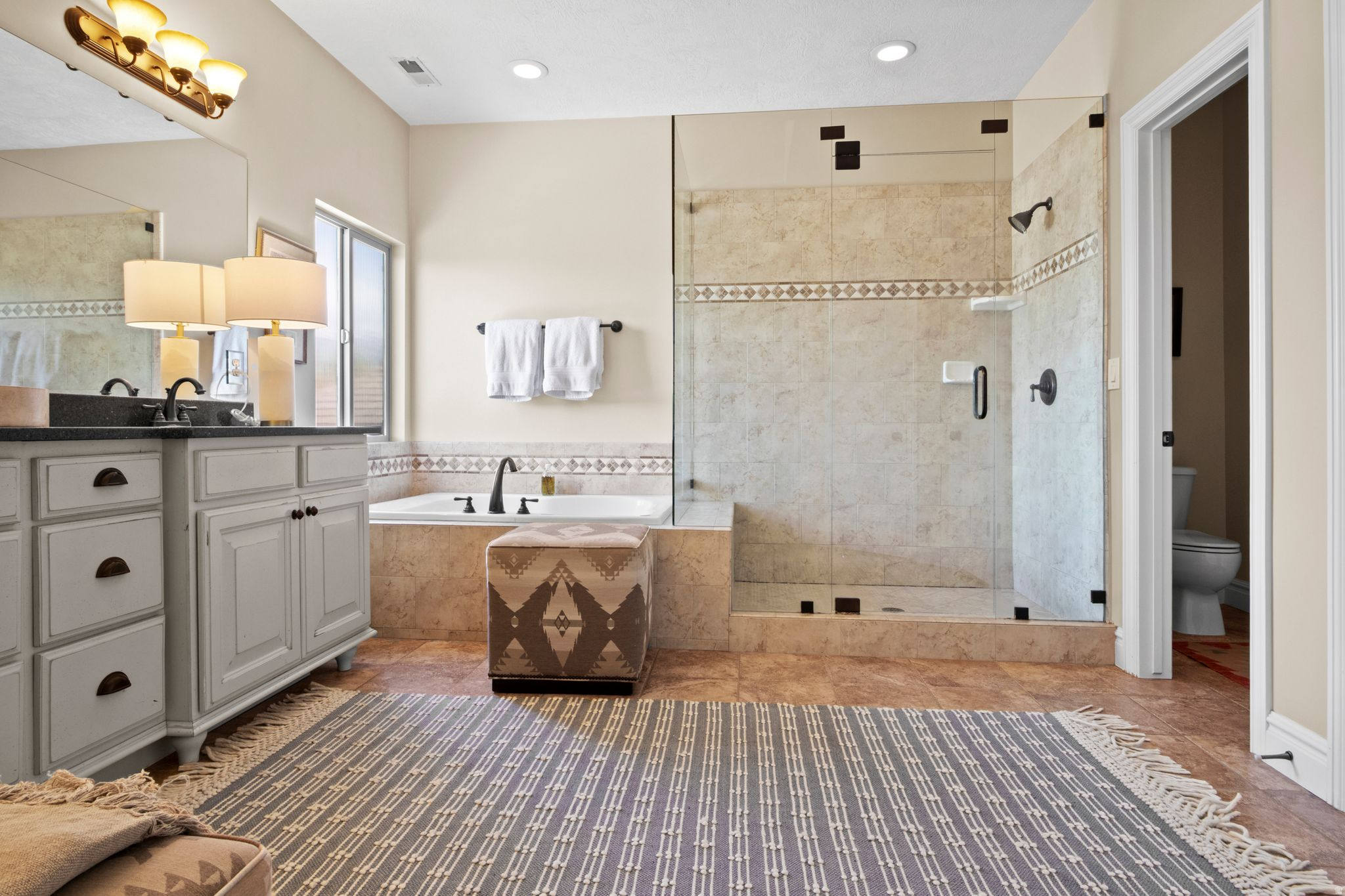 BELLEVUE PHASE 3 - Residential