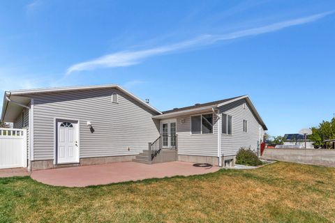 Tiny photo for 4049 S CASTLE VIEW DR, West Valley City, UT 84128 (MLS # 2148218)