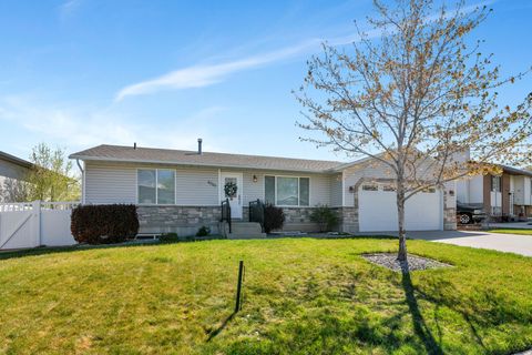 Tiny photo for 4049 S CASTLE VIEW DR, West Valley City, UT 84128 (MLS # 2148218)