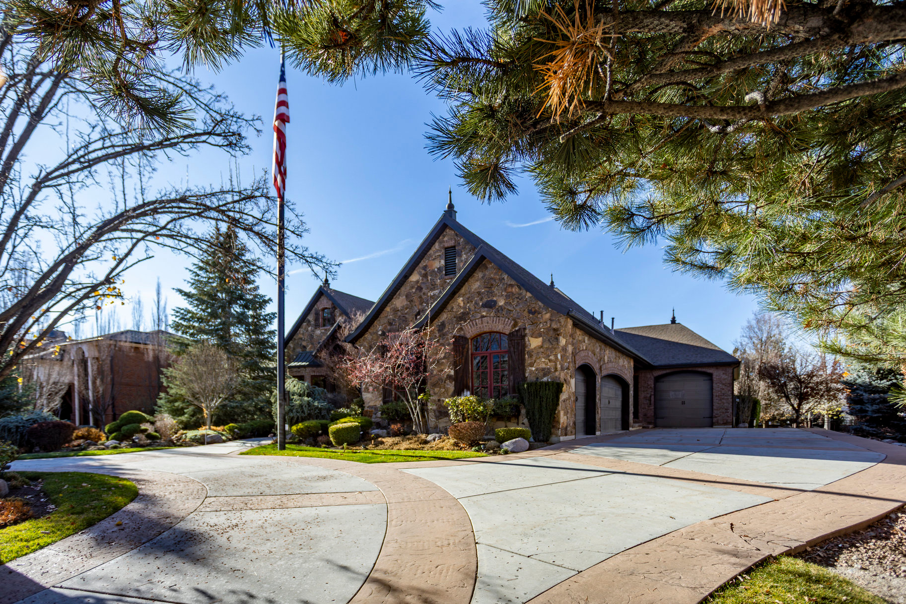 MURDOCH WOODS - Residential