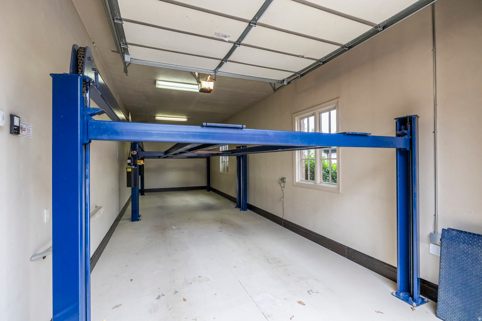 MURDOCH WOODS - Residential