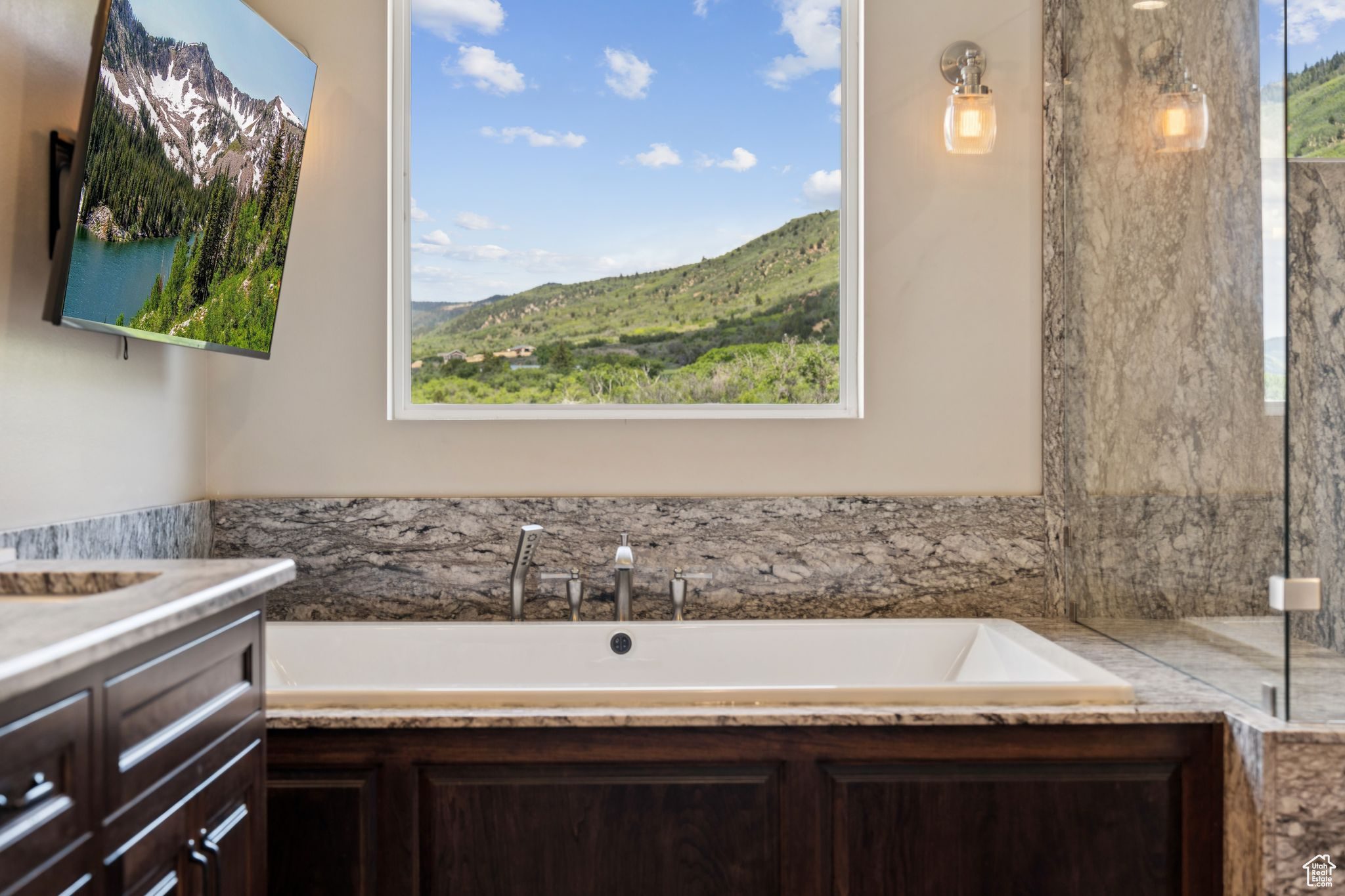 HAWK MEADOWS RANCH - Residential