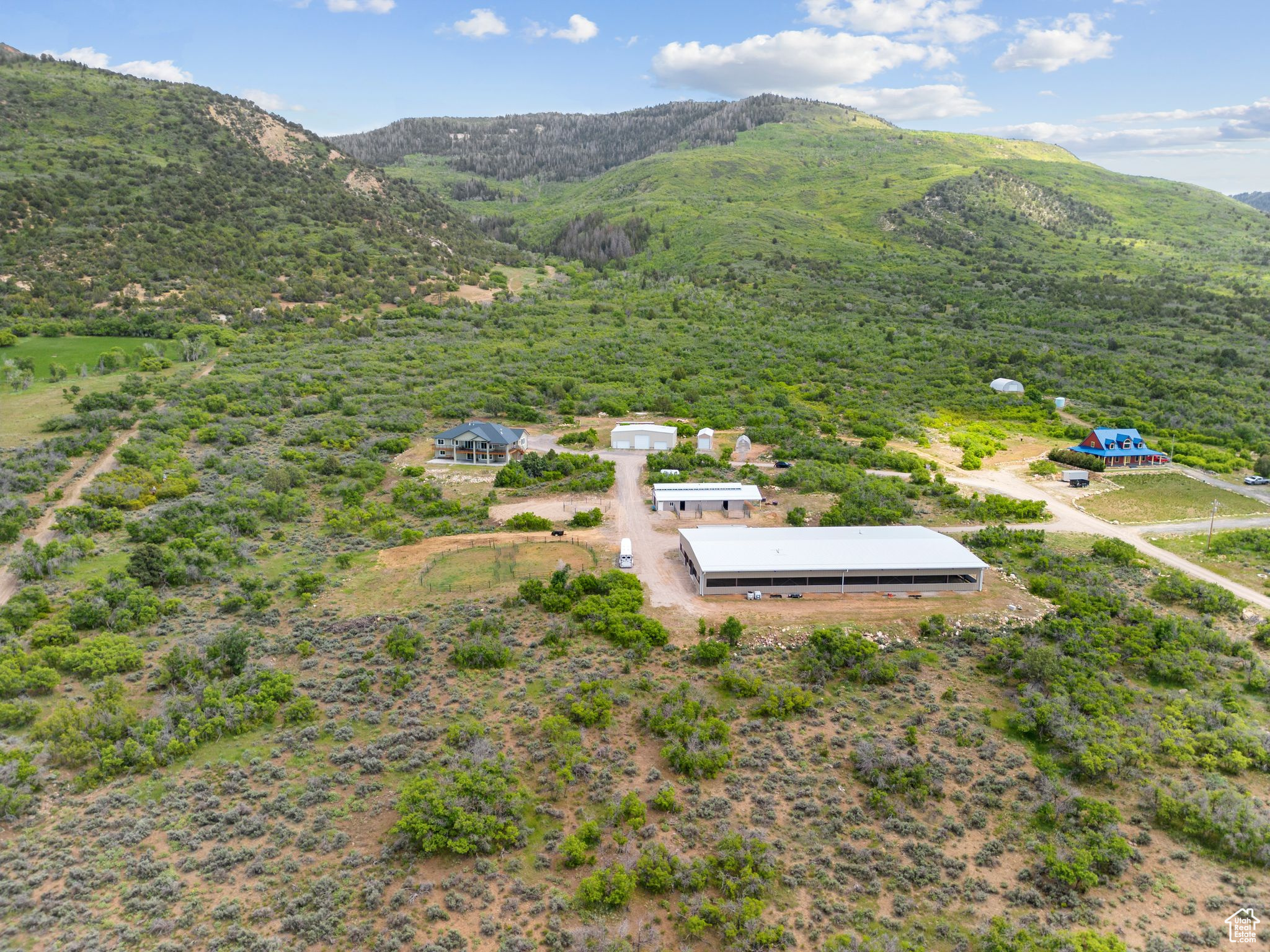 HAWK MEADOWS RANCH - Residential