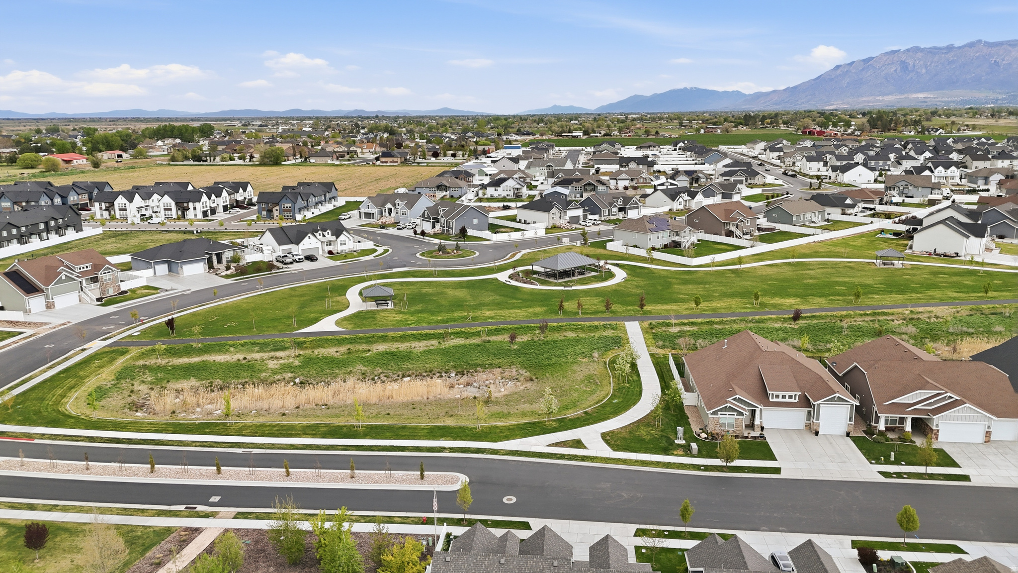 FIELDS AT GREEN FARM - Residential