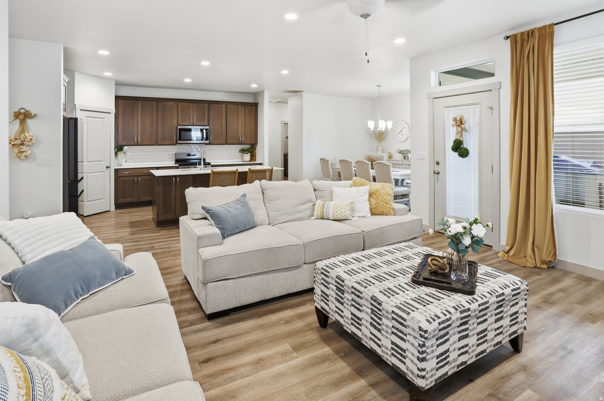 FIELDS AT GREEN FARM - Residential