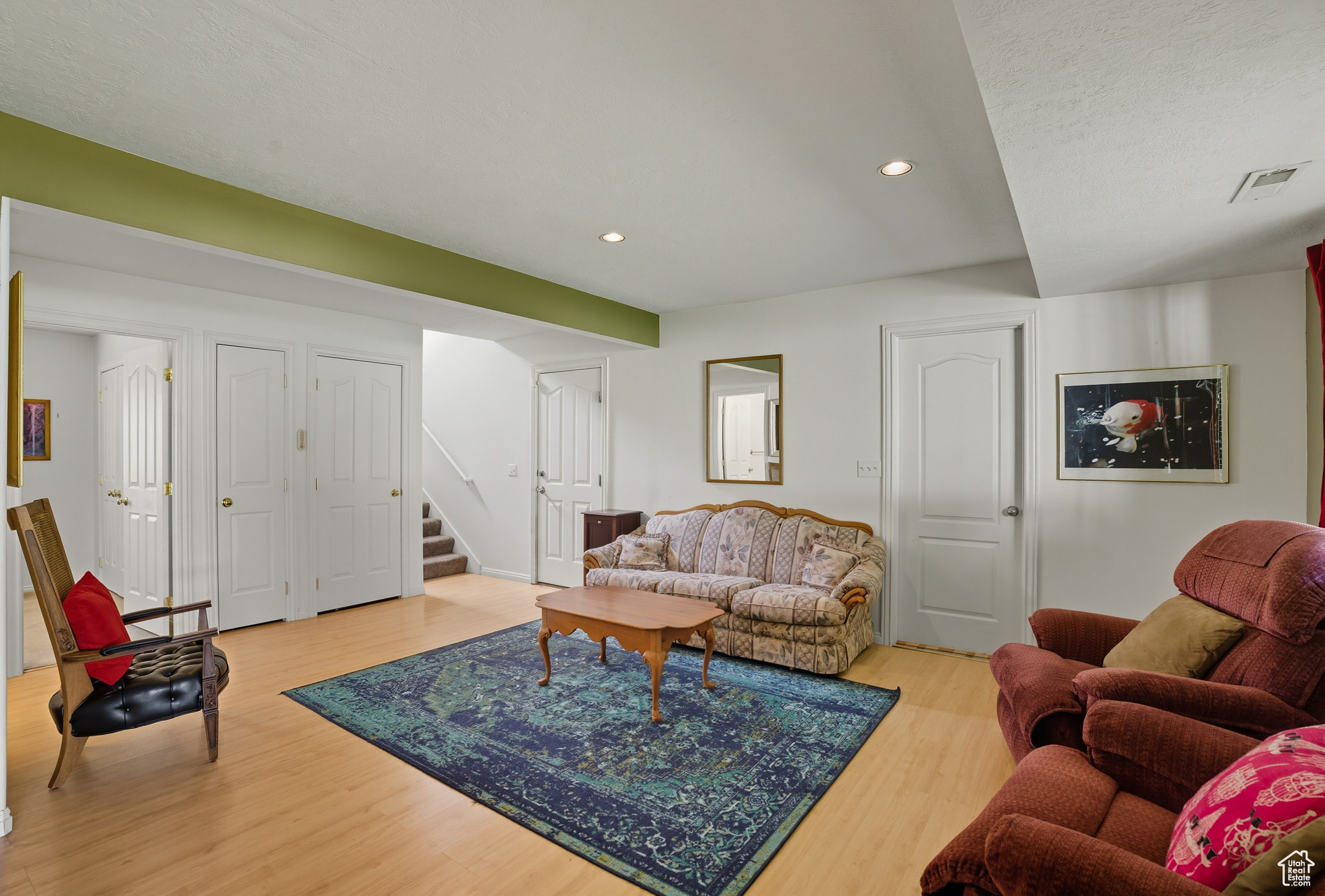 ARGYLE ACRES - Residential
