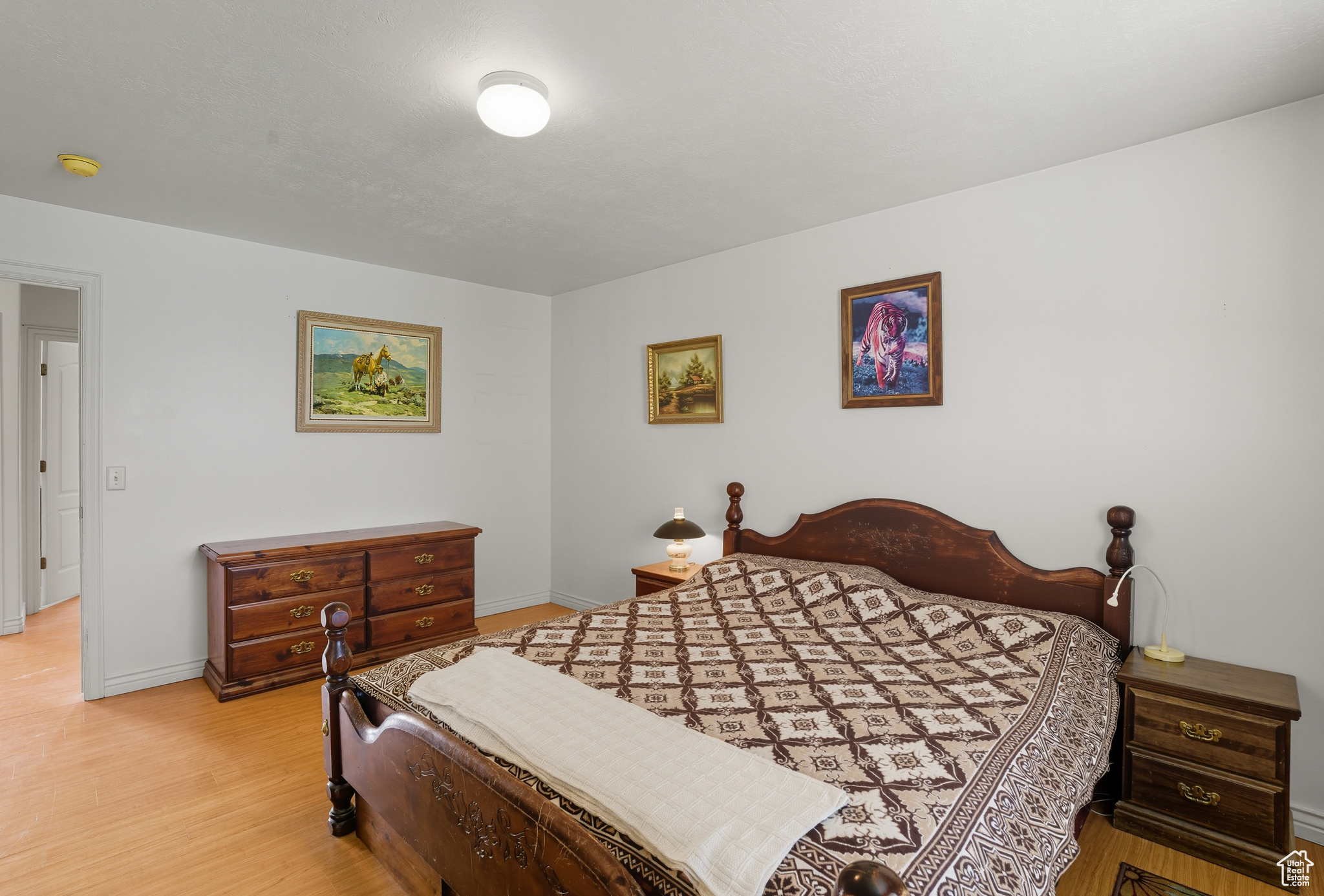 ARGYLE ACRES - Residential