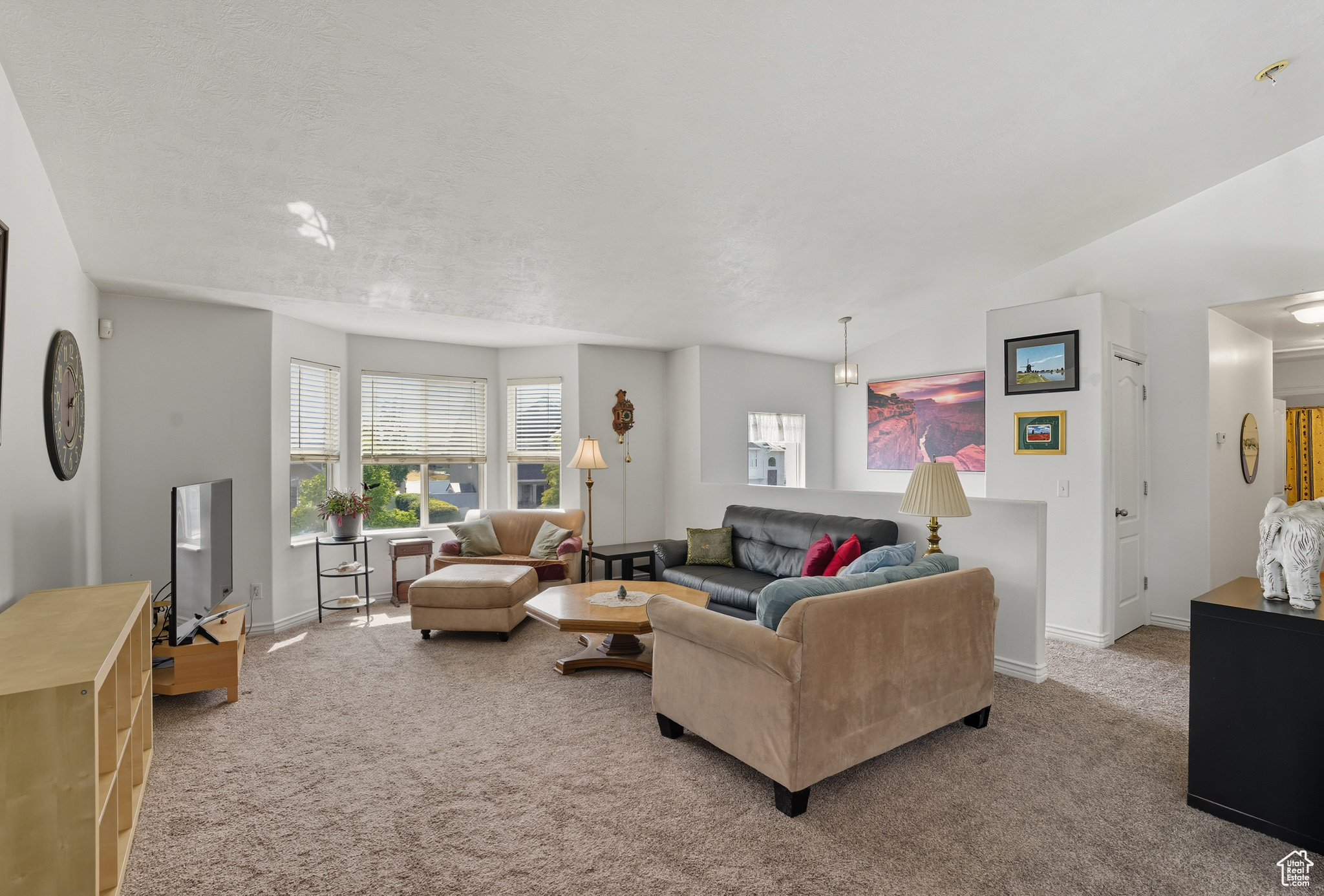 ARGYLE ACRES - Residential
