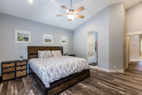 Tiny photo for 11173 S ASPEN PEAK DR, South Jordan, UT 84095 (MLS # 2119834)