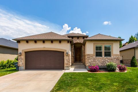 Tiny photo for 11173 S ASPEN PEAK DR, South Jordan, UT 84095 (MLS # 2119834)