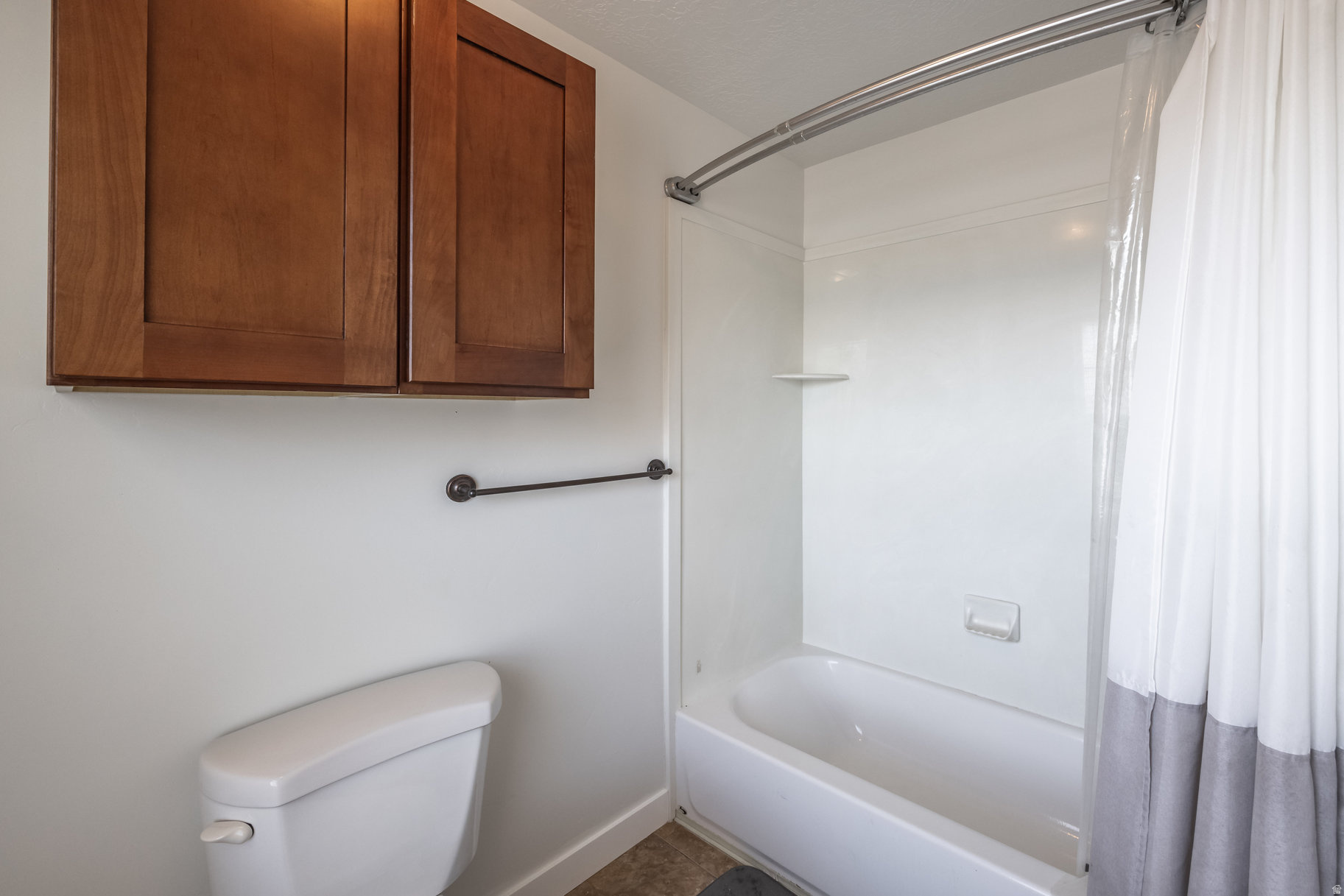 SPRING VALLEY TOWNHOMES - Residential