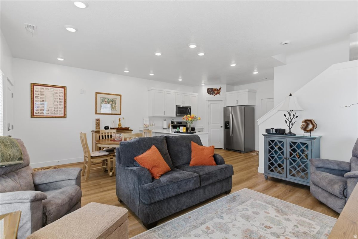 NORTH POINT - Residential