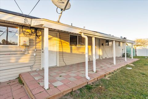 Tiny photo for 2091 W 6200 S, Taylorsville, UT 84129 (MLS # 2127101)