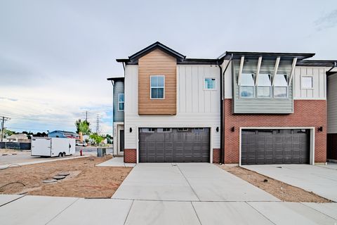 Photo of 5792 W LOST VIEW WAY S #1-1, West Valley City, UT 84118 (MLS # 2169909)