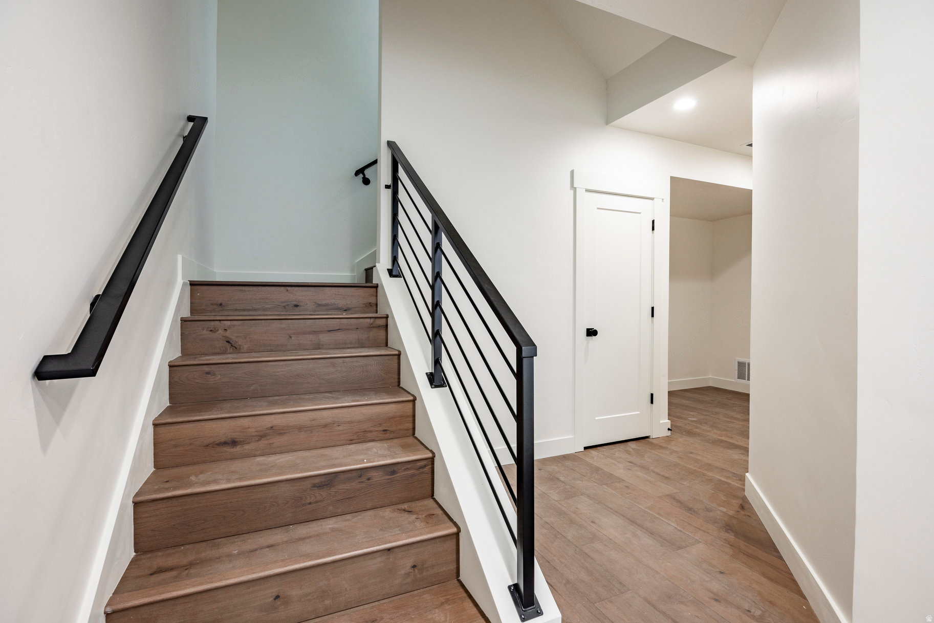 DEER SPRINGS - Residential