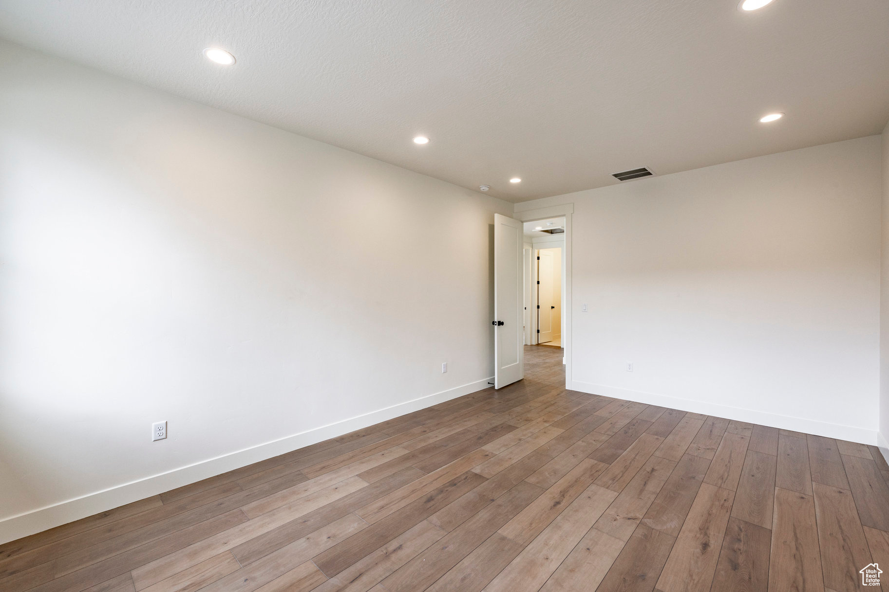 DEER SPRINGS - Residential