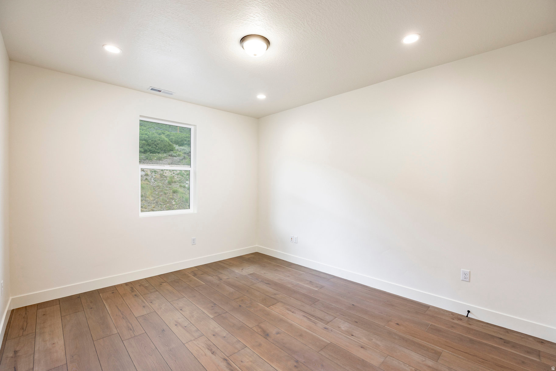 DEER SPRINGS - Residential