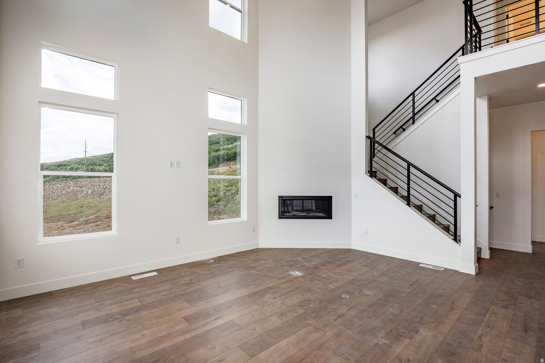 DEER SPRINGS - Residential