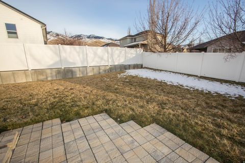 Tiny photo for 1092 E 300 S, Smithfield, UT 84335 (MLS # 2134720)