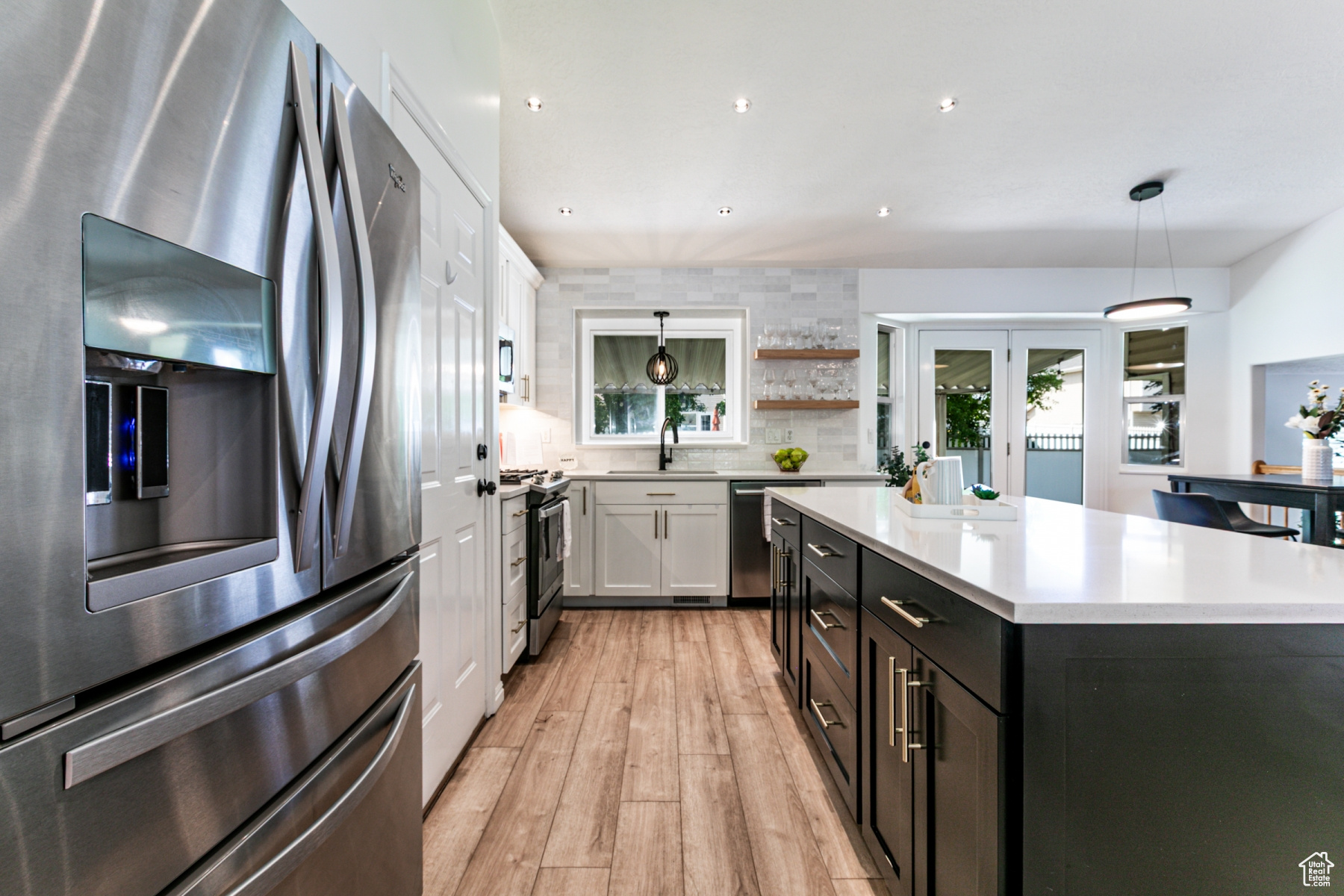 West Bountiful, Utah 84087, United States, 3 Bedrooms Bedrooms, ,2 BathroomsBathrooms,Residential,Pending,150168