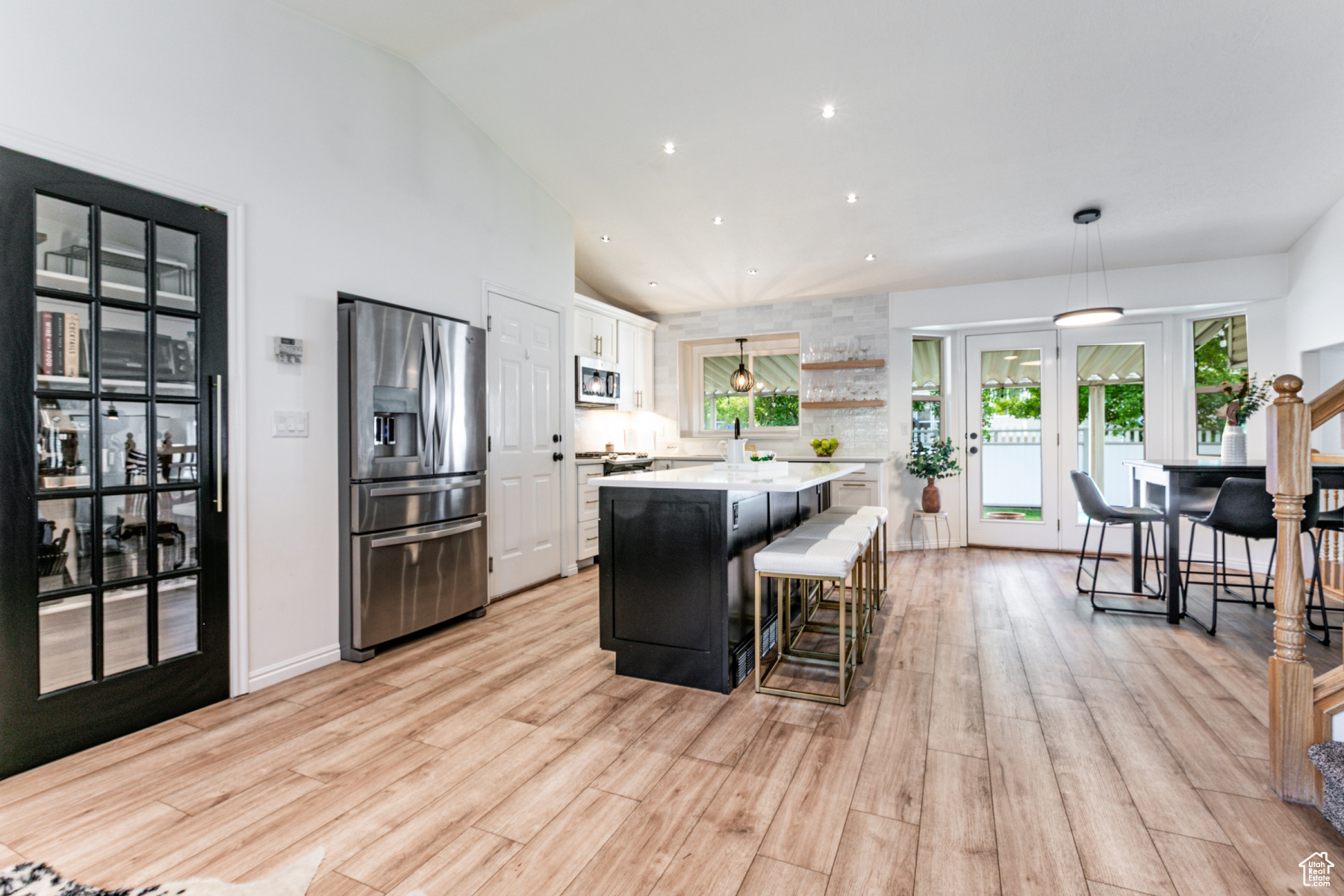 West Bountiful, Utah 84087, United States, 3 Bedrooms Bedrooms, ,2 BathroomsBathrooms,Residential,Pending,150168