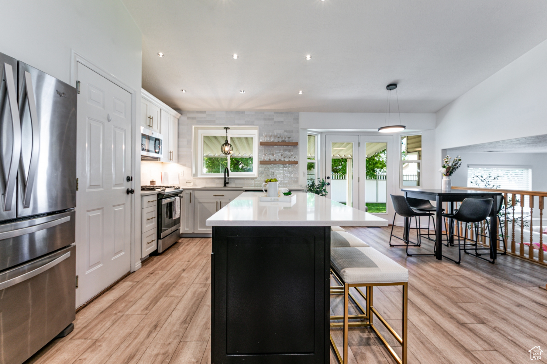 West Bountiful, Utah 84087, United States, 3 Bedrooms Bedrooms, ,2 BathroomsBathrooms,Residential,Pending,150168