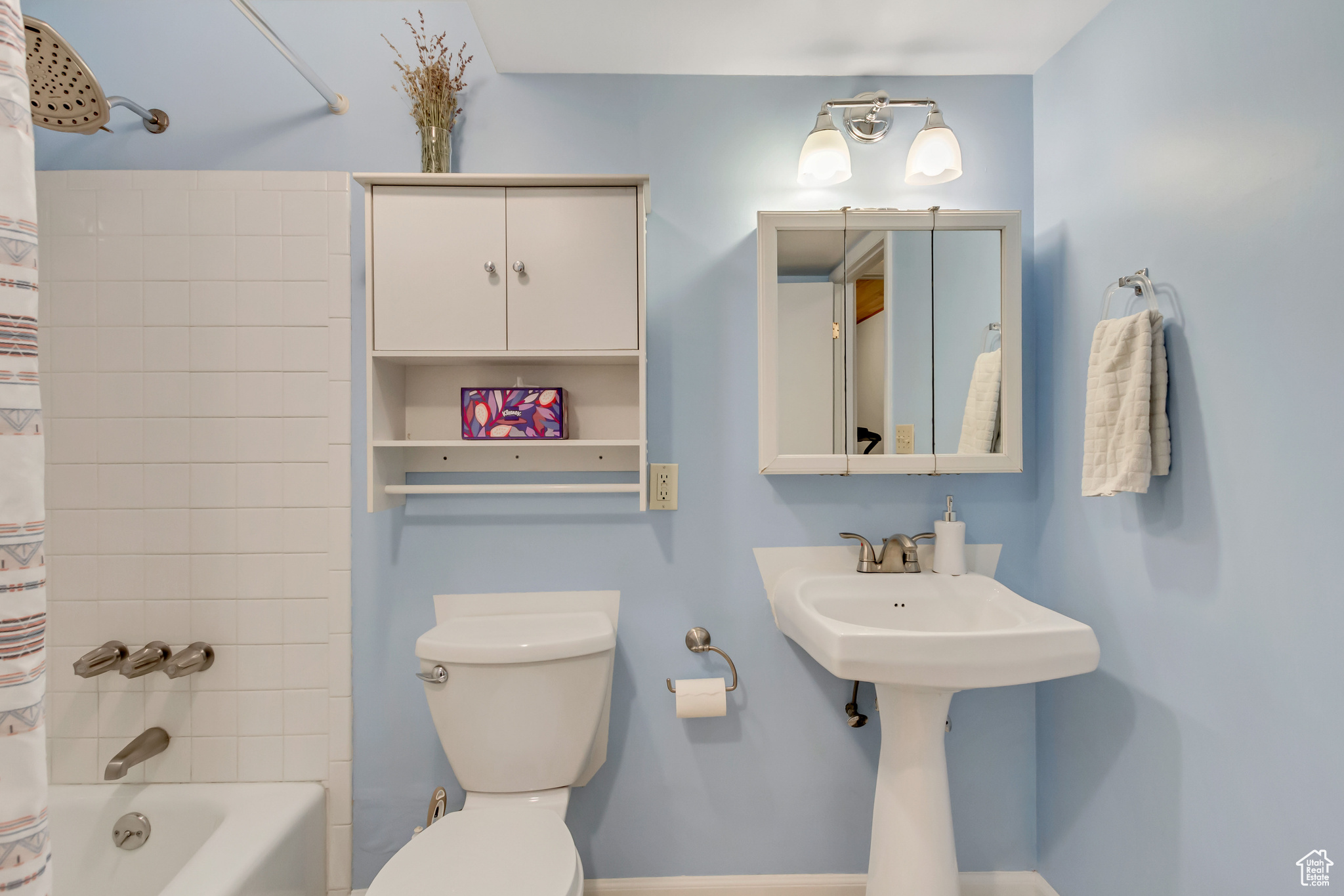 INDIAN VILLAGE - Residential