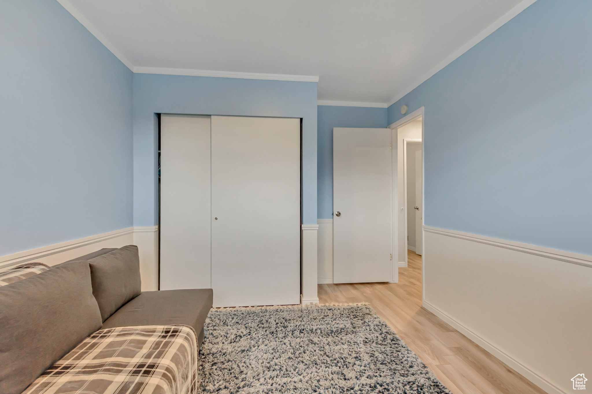 INDIAN VILLAGE - Residential