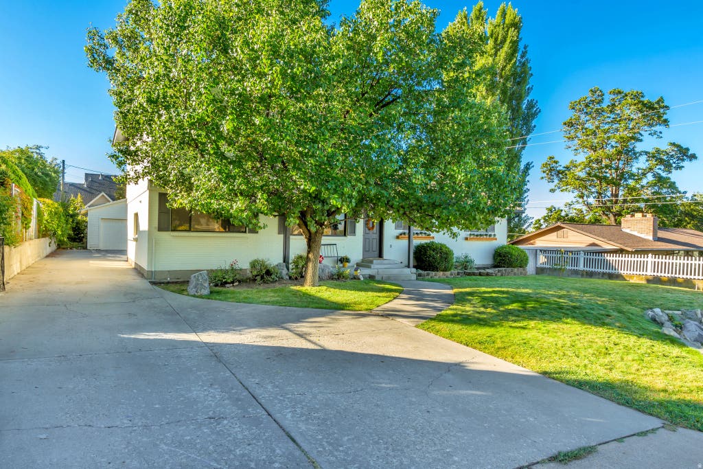 Photo of 360 E CENTER ST, Centerville, UT 84014 (MLS # 2169371)