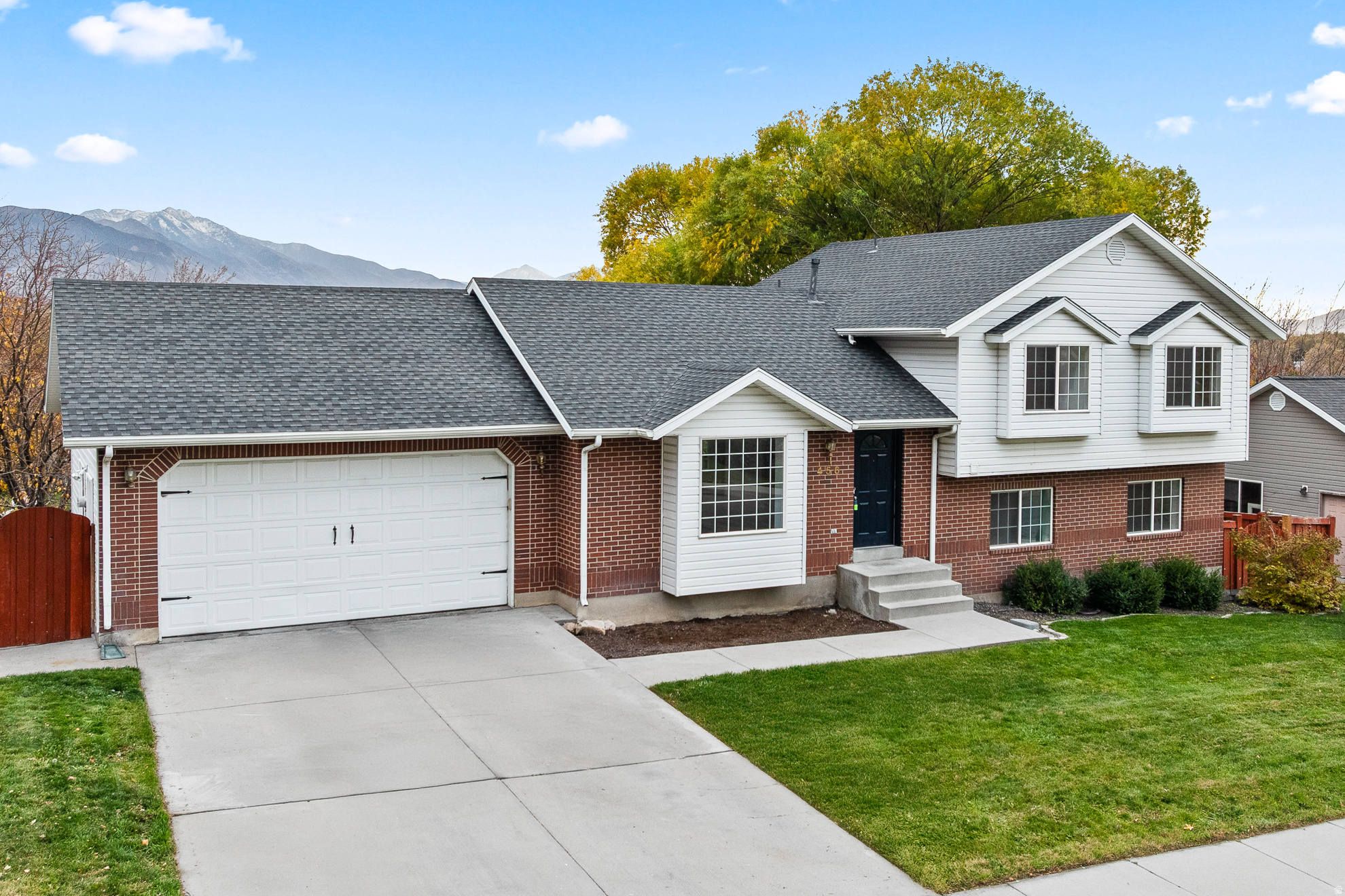 SPRINGVILLE HEIGHTS - Residential