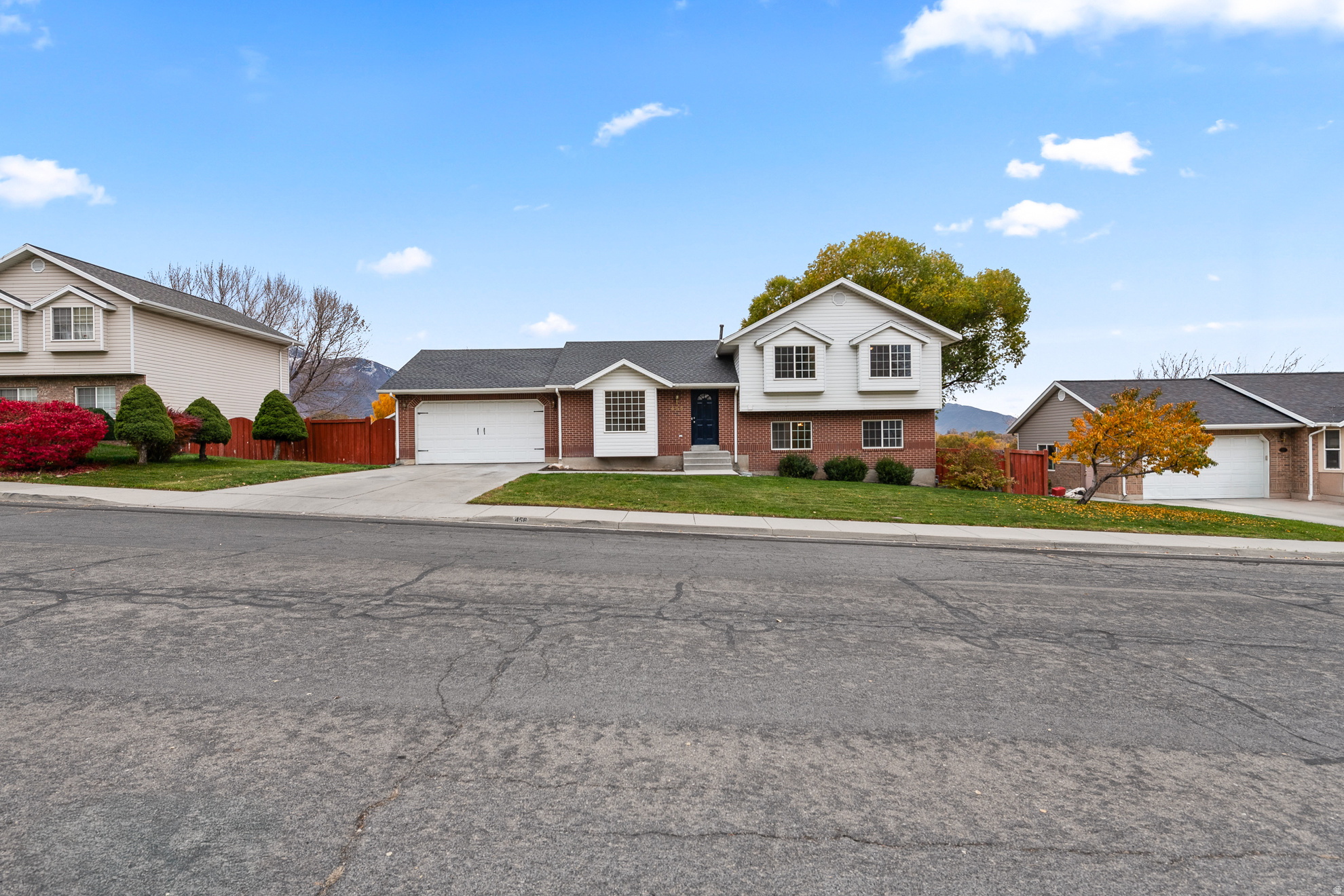 SPRINGVILLE HEIGHTS - Residential