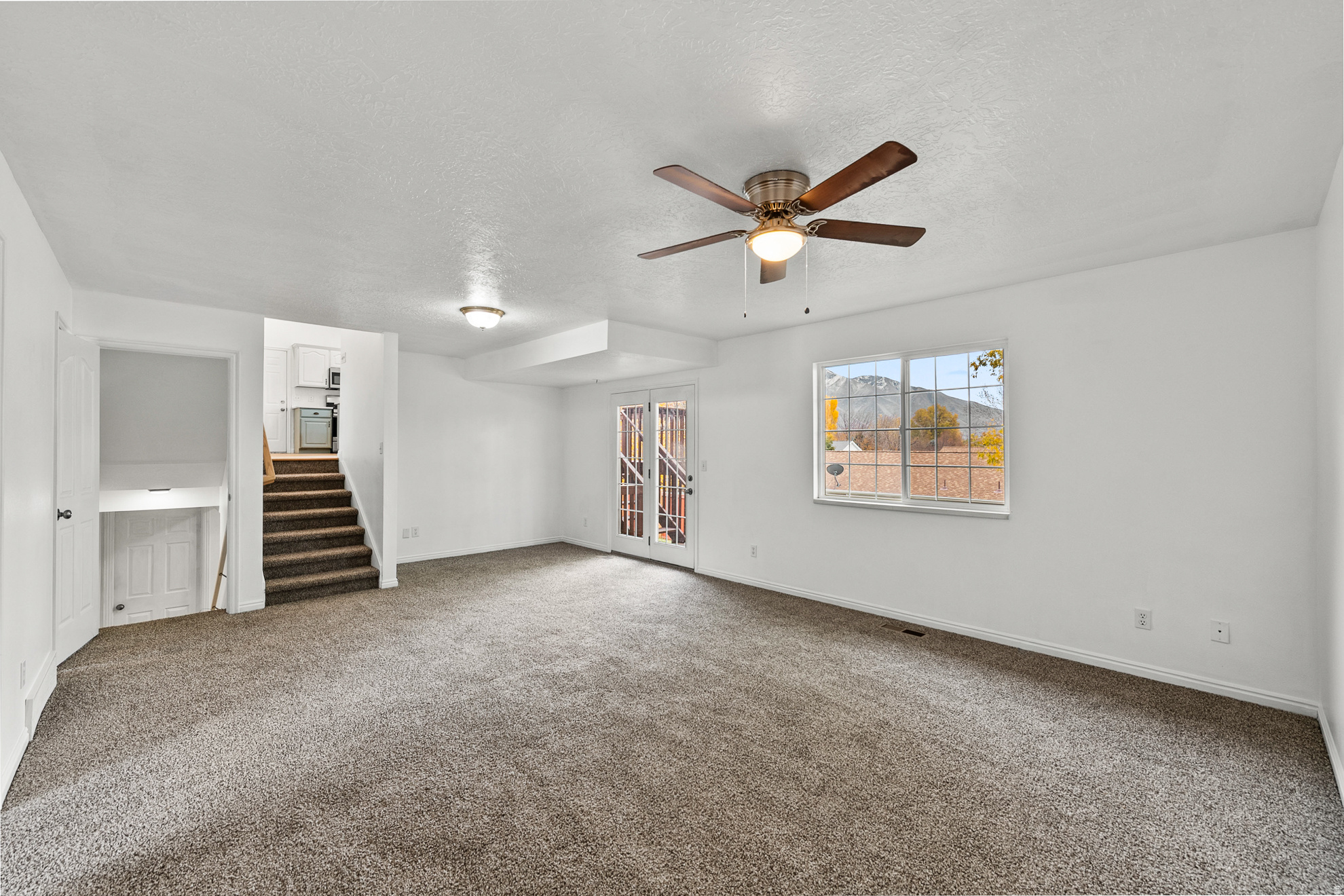 SPRINGVILLE HEIGHTS - Residential