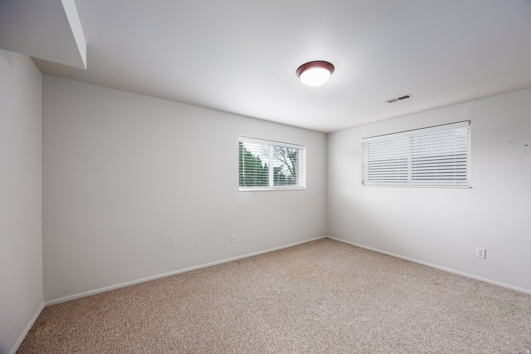 INDIAN ROCK - Residential Income