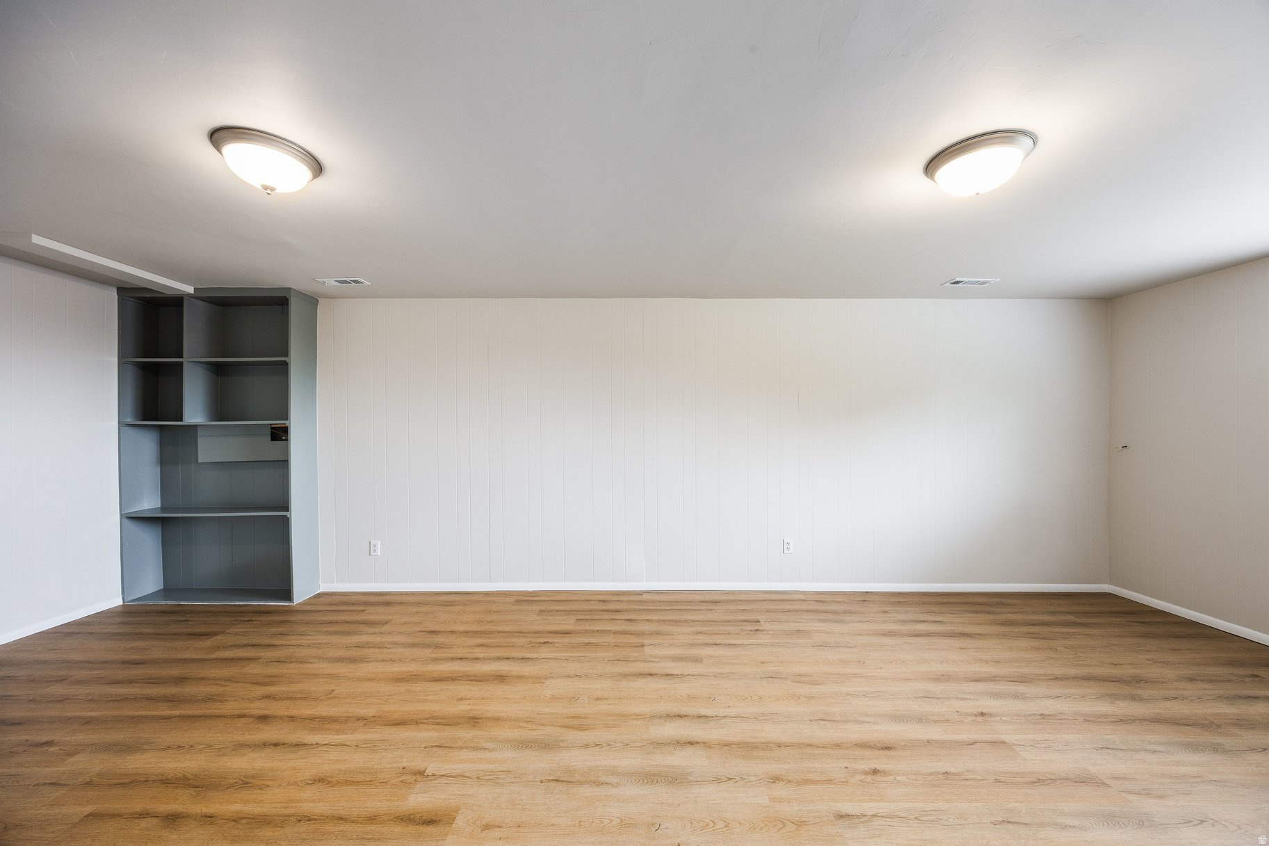 INDIAN ROCK - Residential Income