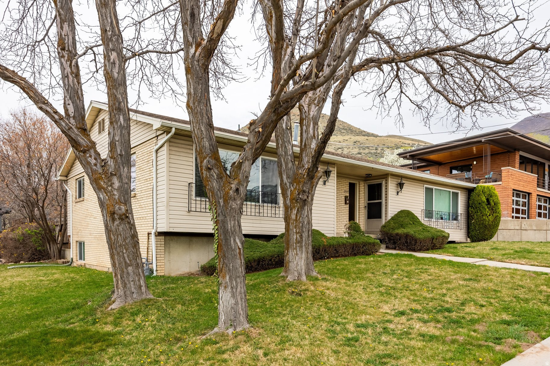 INDIAN ROCK - Residential Income