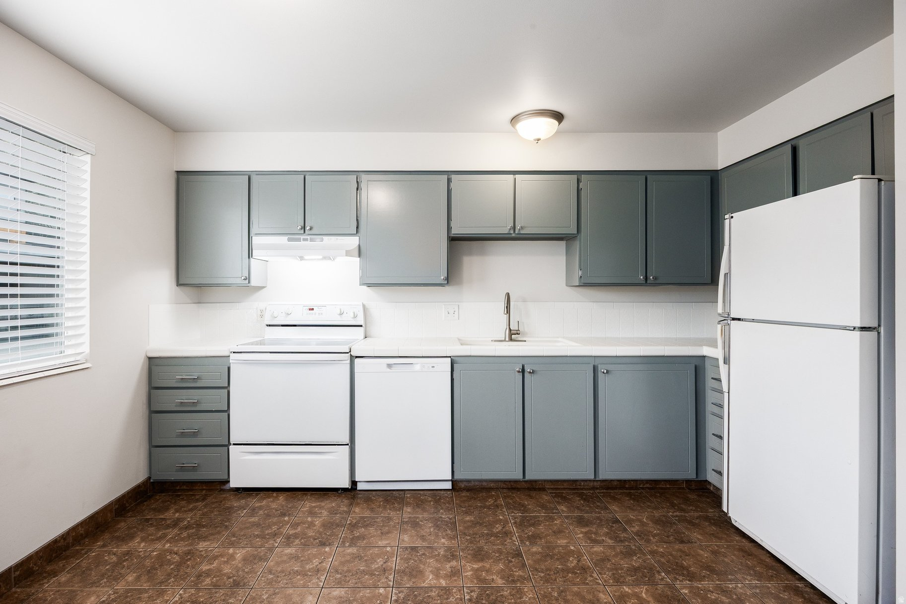 INDIAN ROCK - Residential Income