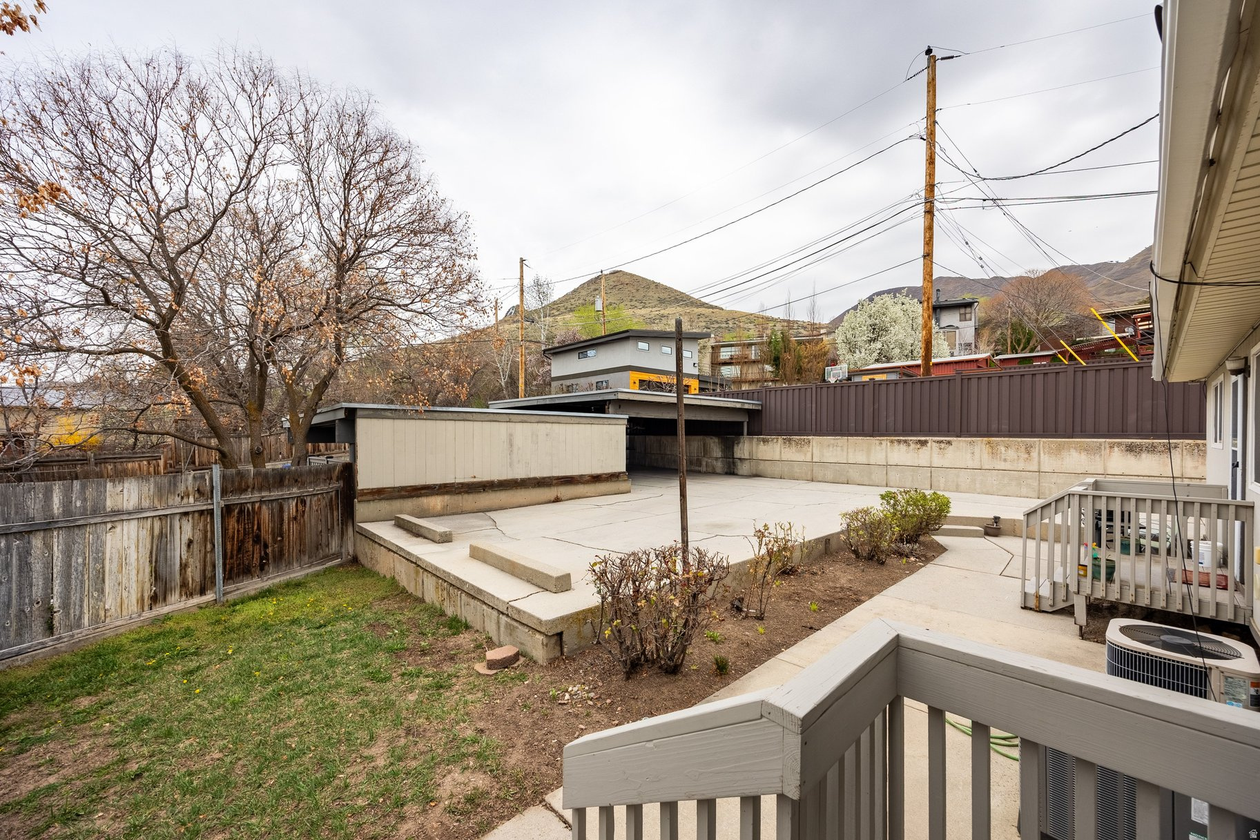 INDIAN ROCK - Residential Income