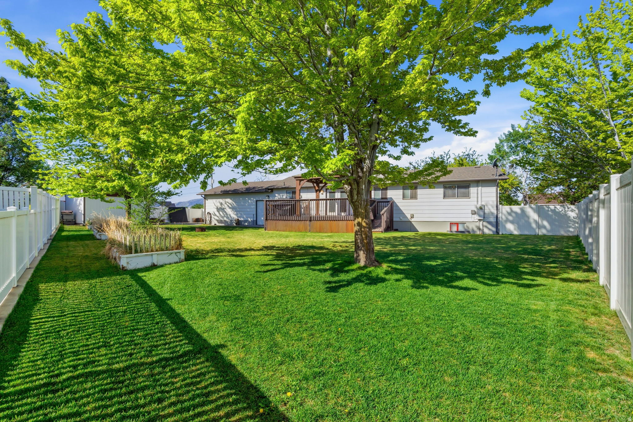 FOX BOROUGH - Residential