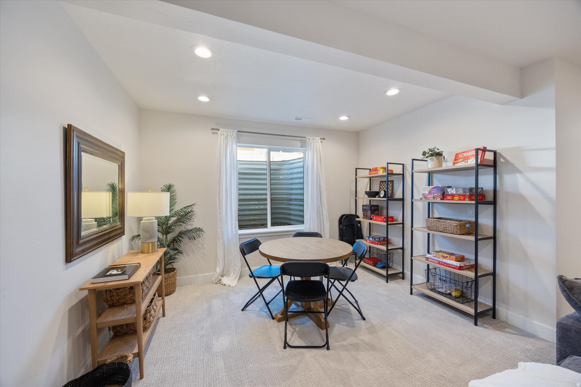 HOLDAWAY FIELDS - Residential