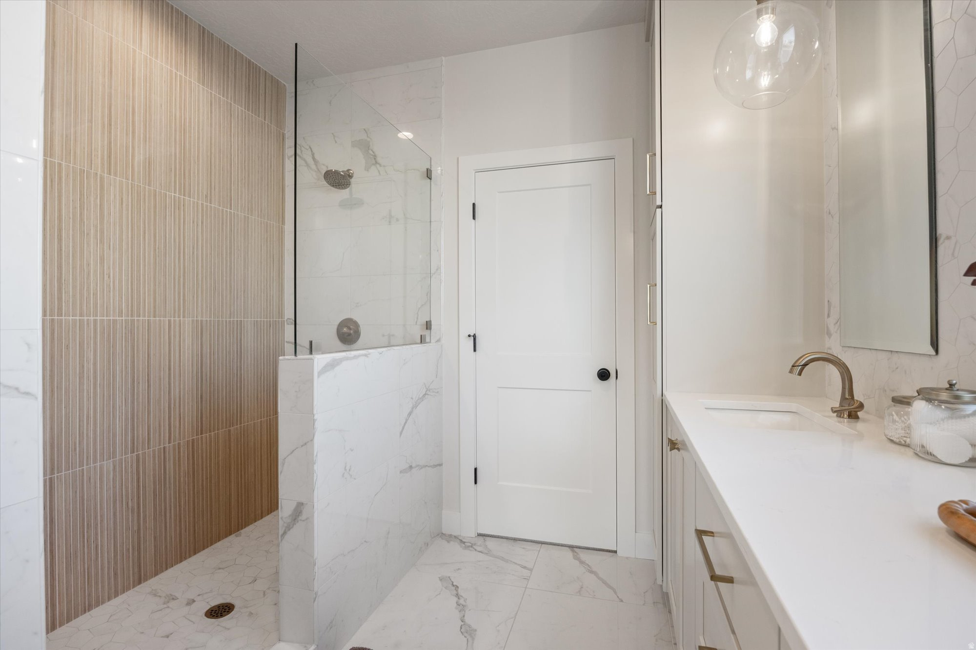 HOLDAWAY FIELDS - Residential