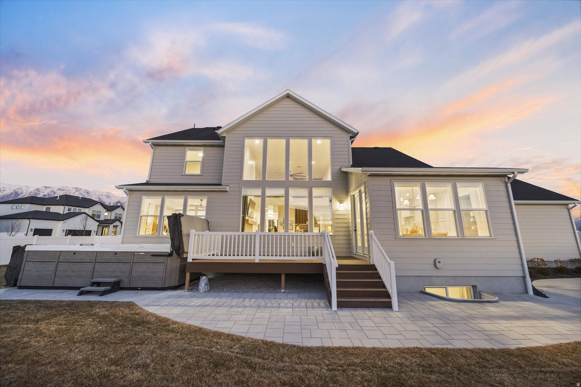 HOLDAWAY FIELDS - Residential