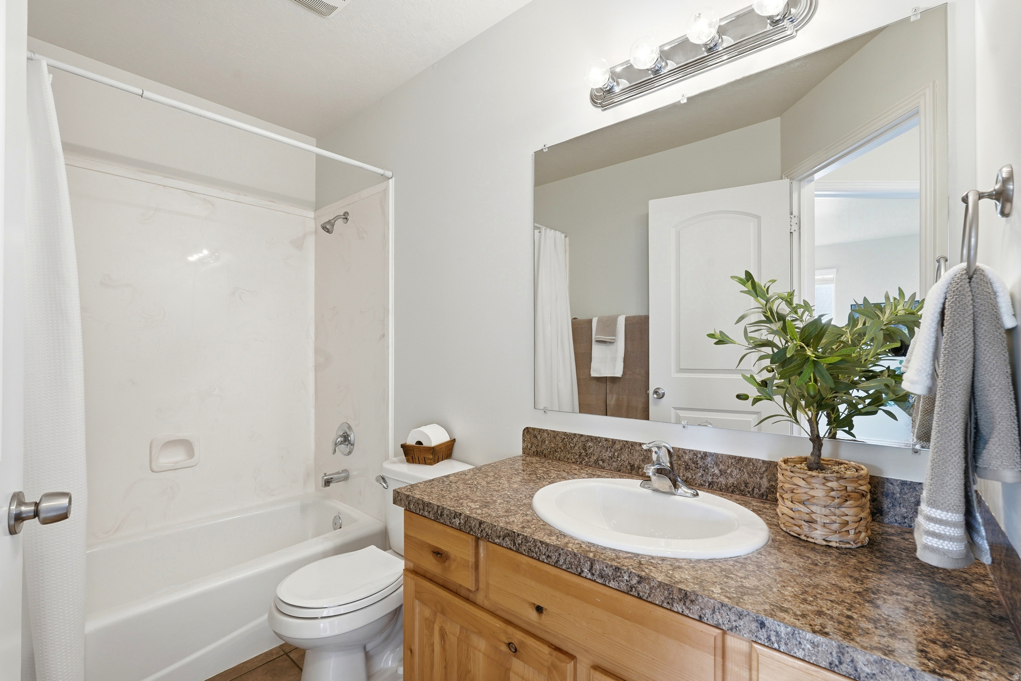 NIBLEY PARK ESTATES - Residential